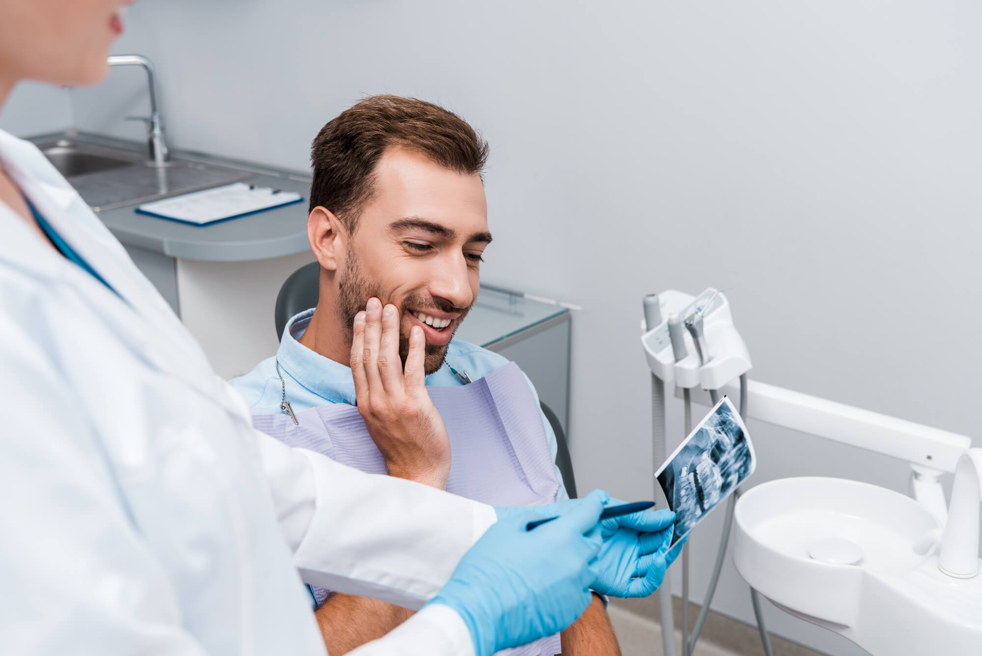 Patient with Impacted Wisdom Teeth 76210 